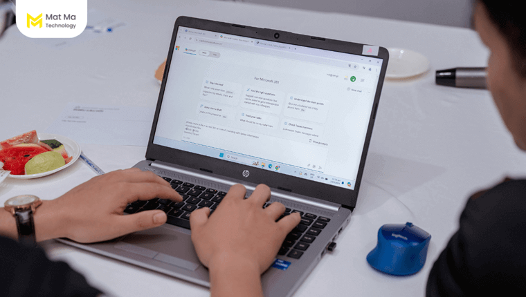 người tham dự sự kiện trải nghiệm AI